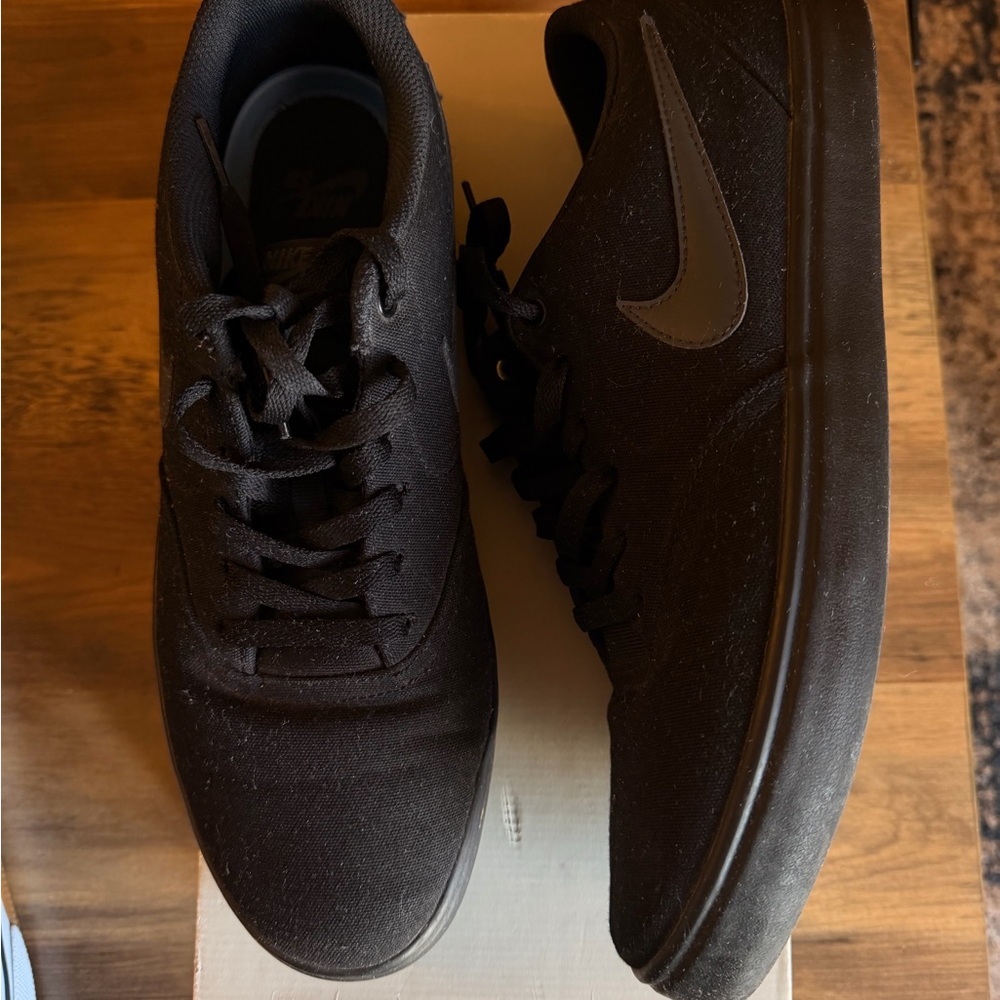Nike All-Black Athletic Shoes
